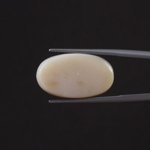 Opale naturelle 100% blanche, 12,52 carats, taille ovale, haute qualité, certifiée IGI, avec traitement par cire/huile, vente en gros, bijoux fins, Inde - Product Image 3