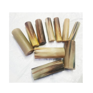 Rouleau de corne de buffle naturelle écologique de haute qualité, poli, taille personnalisée, durable pour l'artisanat traditionnel et les objets d'art de collection - Product Image 1