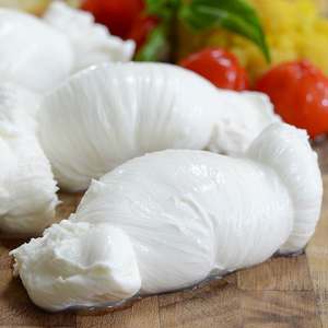 Fromage mozzarella authentique, saveur riche et naturelle, idéal pour les pizzas, les pâtes et les recettes gourmandes - Product Image 3