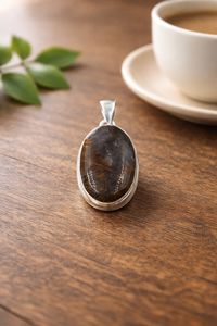 Colgante de Plata de Ley 925 con Gema Super Siete, Cabujón Ovalado Hecho a Mano, Joyería Boho, Colgante de Cristal Curativo para Mujer - Product Image 6