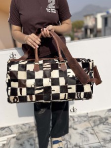 Nouveau design, sacs à bagages en cuir de vache véritable, design à carreaux, sac fait main, sac de voyage unisexe, sac multi-usages, grande taille - Product Image 5