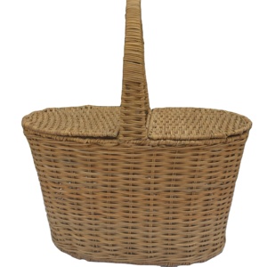 Eco-friendly Oval Brown Rattan <b>Basket</b> <b>with</b> <b>Lid</b> Versatile for Picnics Shopping and Home Storage - Product Image 1