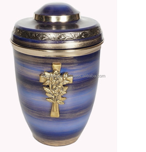 Urna Funeraria Moderna Exclusiva de Venta Rápida, Hecha a Mano, para Cenizas Humanas, Columbarium Plateado con Flores Silvestres en Acabado Latón - Product Image 5