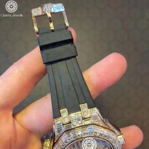 Montre de luxe pour homme Charm_Jewells en acier inoxydable, boîtier carré 40 mm, cadran analogique, verre saphir, mouvement mécanique ETA, bracelet en caoutchouc - Product Image 4