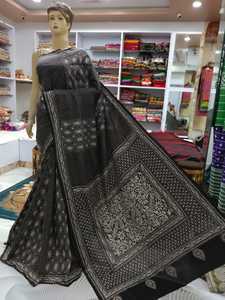 Schwarzer Kantha-gestickter Sari aus Bangalore-Seide - Product Image 1