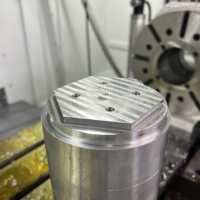 Machine de fraisage CNC haute performance pour une production continue