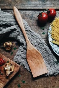 Cuillères en bois d'acacia de style japonais avec logo personnalisé, manche long miroir, pour la cuisine, ustensiles de cuisson et de service écologiques pour la maison moderne - Product Image 2