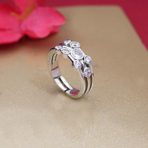 Nuevo Anillo Ajustable de Plata de Ley 925 con Diamantes, Joyería Moderna para Mujeres y Niñas, Ideal para Bodas y Fiestas - Product Image 4