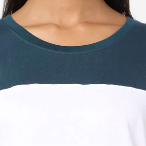 Camiseta clásica de manga larga para mujer, hecha con tela ligera, costuras resistentes y ajuste cómodo, diseñada para usar en capas, estilo casual. - Product Image 4