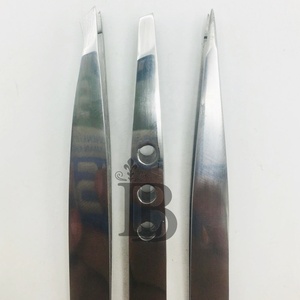 Pinzas Profesionales para Cejas, Embalaje con Logotipo Gratuito, Pinzas de Visón Sostenibles y Duraderas de Lujo, Pinzas con Logotipo Personalizado - Product Image 5