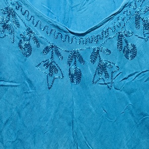 Tunique bohème sans manches pour femme, bleu tie-dye, avec col rond |   Robe décontractée ample et évasée pour l'été - Product Image 4