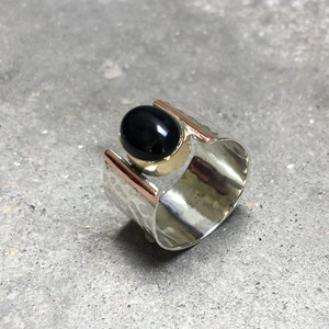 Anillo de Plata de Ley con Ónix Negro, Anillo Minimalista con Piedra Preciosa, Joyería Unisex, Regalo para Ella y Él - Product Image 5