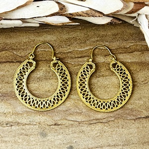 Pendientes Boho de Diseño Único, Joyería Tribal de Latón para Mujer, Pendientes de Aro Geométricos en Espiral Chapados en Oro de 18k para Venta al por Mayor/OEM/ODM - Product Image 1
