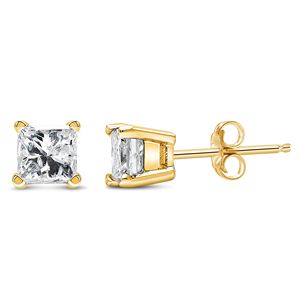 Orecchini a perno con diamante solitario taglio Princess in oro giallo 14k certificati IGI, montatura a 4 griffe, colore L-M, purezza I1-I2 - Product Image 2