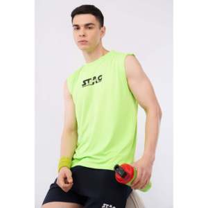Camiseta Deportiva sin Mangas para Hombre STAG Iconic, Cuello Redondo, Color Verde Neón, Transpirable, Ligera, para Entrenamiento de Verano - Product Image 1