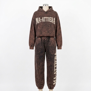 Conjunto Deportivo Informal de Dos Piezas para Mujer, Sudadera con Capucha Extra Grande Color Marrón Lavado y Pantalones Deportivos - Product Image 4