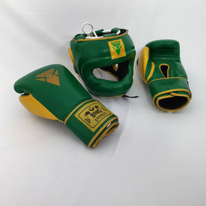 ชุดนวมชกมวย MMA และอุปกรณ์ป้องกันศีรษะหนังแท้แบบสั่งทำพิเศษ พร้อมโลโก้และคุณสมบัติสำหรับการฝึกซ้อม - Product Image 3