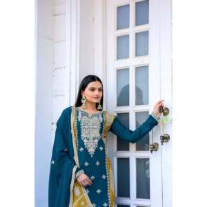 Ensemble haut en soie et dupatta palazzo pour femme, pour un look de soirée - Product Image 5