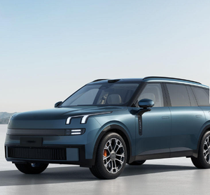 รถยนต์ไฟฟ้ารุ่นใหม่มาแรง Lynk&Co 900 2.0T  รถพลังงานใหม่ EV พร้อมความสามารถในการขับขี่แบบออฟโรด เหมาะสำหรับการเดินทางแบบครอบครัว - Product Image 1
