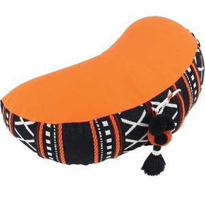 Coussin de méditation de luxe en forme de croissant, vente en gros, oreiller Zafu en sarrasin biologique, siège de sol ergonomique confortable pour le yoga et la méditation - Product Image 4