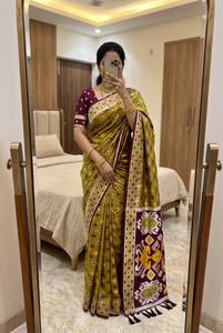 Sari en soie verte ethnique indienne de qualité supérieure, tissé avec des fils Zari, sari ethnique pour mariage, fête, vêtements de cérémonie, collections de saris pour femmes - Product Image 2