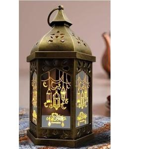 Centros de Mesa Decorativos para Restaurantes, Portavelas de Hierro, Metal y Vidrio con Forma Personalizada, Farolillos Votivos para Velas de Té - Product Image 1