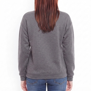Sudaderas de Mujer 100% Algodón, Corte Ajustado, Logotipo Personalizable en la Parte Delantera, Ecológicas y de Secado Rápido, Proveedor Mayorista de Marcas Personalizadas - Product Image 3