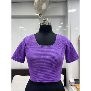 Blouse pour femme prête à porter Strachable Confortable et stylée - Product Image 1