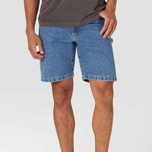 Short en jean personnalisé pour homme – Coupe décontractée d'été avec poches et braguette boutonnée droite - Product Image 1