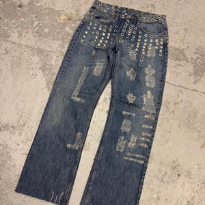 Vaqueros rectos vintage de algodón para hombre, personalizados, estilo retro, punk urbano, con adornos de ojales completos, desgastados y rotos. - Product Image 3