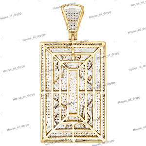 Colgante Premium de Carta de Juego Real con Incrustaciones de Plata y Diamantes Moissanite, Estilo Urbano - Product Image 2