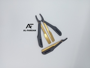 Navaja de Afeitar Recta Profesional de Alta Calidad con Mango de Plástico ABS para Hombre, Hoja Única de Acero Inoxidable, Color Negro y Dorado - Product Image 6