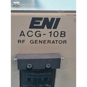 Générateur RF ENI ACG-10 ACG-10-04, générateur de puissance RF, utilisé comme tel quel, pièces d'équipement semi-conducteur d'occasion - Product Image 2