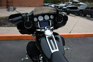 Moto de tourisme de luxe 1500cc EFI fabriquée aux États-Unis pour adultes, confort de conduite longue distance premium, performances autoroutières avancées - Product Image 2