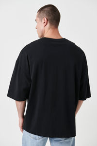 Camiseta Oversize de Manga Corta 2025 en Oferta, Hecha de Algodón de Alta Calidad, Nuevo Diseño, Camisetas Oversize para Hombre con Servicio OEM - Product Image 3