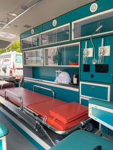 Tout Nouveau 2026 Hi Ace Fourgonnette à Toit Haut Ambulance Moteur Diesel Euro 6 Transmission Manuelle Conduite à Gauche 11-20 Places - Product Image 5