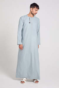 Thobes pour hommes musulmans, vente en gros OEM, thobes islamiques en coton personnalisés, vêtements longs de style saoudien pour hommes - Product Image 2
