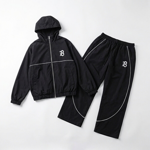 ชุดวอร์มมีฮู้ดแบบสั่งทำ |   ชุดวอร์มกีฬาแบบกันลม |   ผู้ผลิตเสื้อผ้ากีฬาแบบ OEM สำหรับแบรนด์ส่วนตัว - Product Image 1