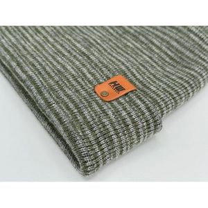 Bonnet moderne à revers contrastant en point Theta fabriqué aux États-Unis, gris/vert, design breveté pour les accessoires de sports d'hiver - Product Image 3