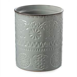 Porte-couteaux de luxe en fer pour une collection d'accessoires de cuisine haut de gamme, créant un espace de cuisson organisé et sophistiqué - Product Image 2