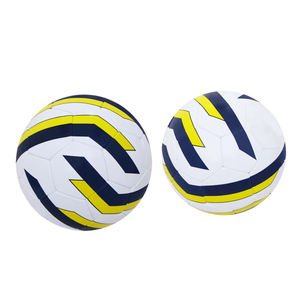 Balón de Fútbol Personalizable de PU con su Propio Logotipo para Equipos Deportivos, Balón de Fútbol de Alta Calidad con Tecnología Bonded de Pakistán - Product Image 5