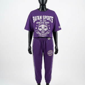 Ensemble haut court et pantalon de jogging en molleton de coton et polyester 320 GSM de haute qualité, violet, avec logo sur panneau latéral contrastant, pour femme - Product Image 4