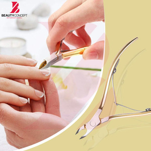 Coupe-cuticules doré le plus vendu avec étui de <span class=keywords><strong>voyage</strong></span>, en acier inoxydable, pour éliminer les peaux mortes, kit de manucure professionnel - Product Image 4