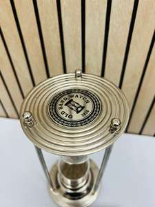 Reloj de Arena de Aluminio Plateado de 8'' con Diseño de Ángel Animal |   Pieza Decorativa Vintage para Mesa de Graduación (Diseño Otto 1869) - Product Image 2