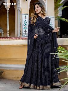 Tenue de soirée de qualité supérieure, attrayante, en georgette douce avec dentelle Zari et Cording, imprimé Leheriya, Lehenga choli Dupatta - Product Image 4