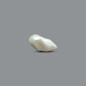 Handcrafted 5.9 Carat AA Baroque Freshwater Keshi Pearl Loose Gemstone for Fine Jewelry - Product Image 3
