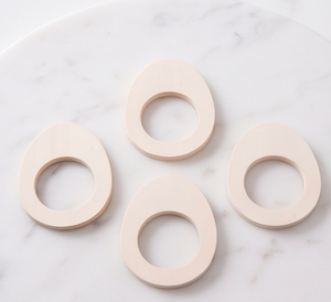 Paquete de 4 servilleteros de madera natural, decoración de mesa ecológica de estilo nórdico para bodas y uso doméstico - Product Image 1