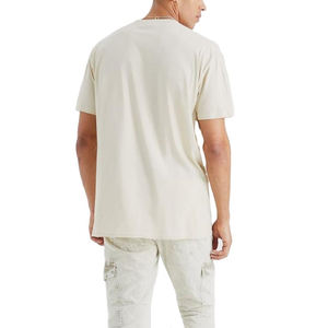 Camiseta de Hombre con Cuello Redondo, 100% Algodón, Transpirable, Ecológica, Corte Regular, Impresión Digital, Última Colección, Diseño Estampado, Estilo Urbano - Product Image 2