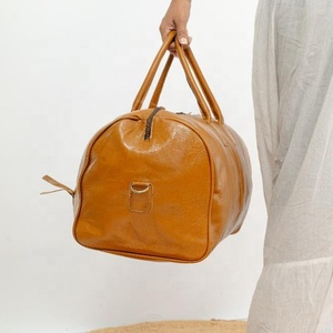 Bolsa de lona grande de diseñador personalizado de fabricante, bolsa de lona de viaje de cuero genuino de grano completo para hombres, bolsas de noche de fin de semana de lujo - Product Image 2