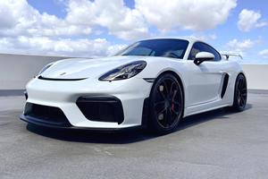 Porsche 718 Cayman GT4 2022 - Product Image 2